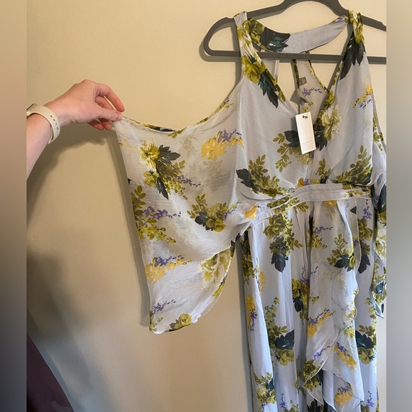 ASOS Tall Floral Maxi Dress - Open Shoulder, size 8 Tall - Picture 2 of 6
